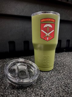 Big Frig® Tumbler 20 oz thermo mug / 601st Special Forces Group